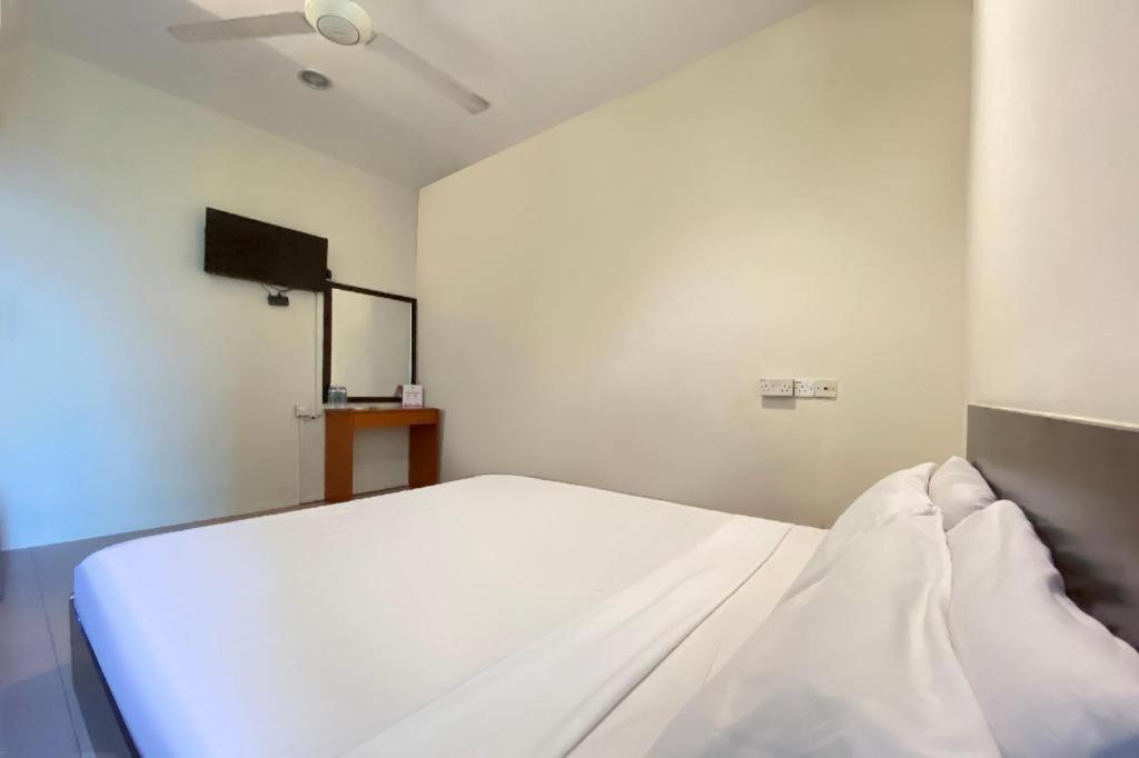 Spot On 89907 Motel Impian Seri Manjung Zewnętrze zdjęcie