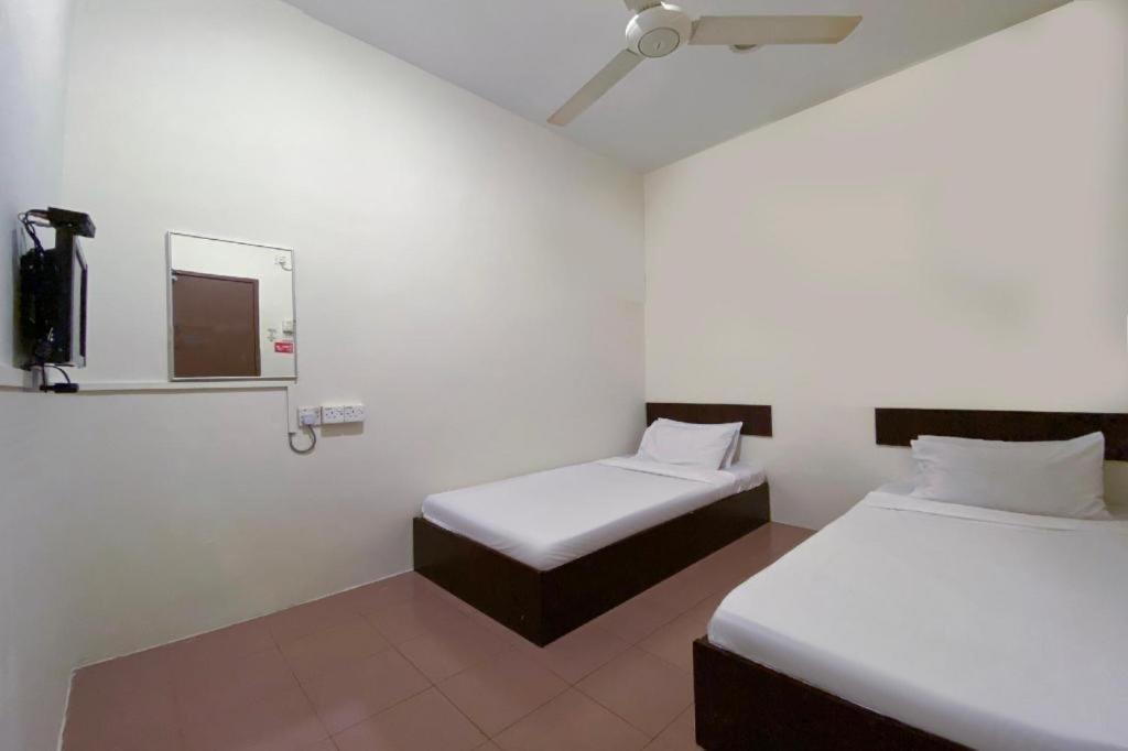 Spot On 89907 Motel Impian Seri Manjung Zewnętrze zdjęcie